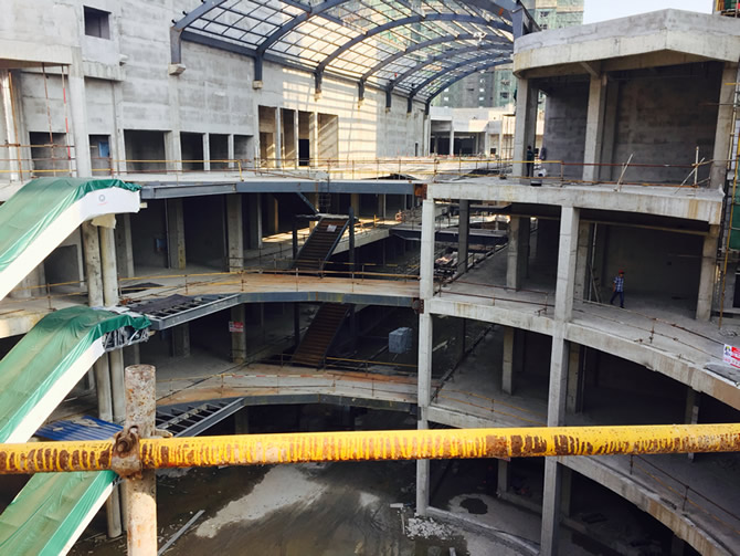 輕質隔墻板廣場使用案例