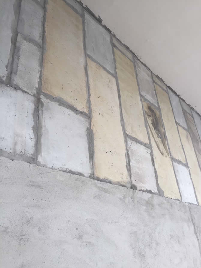 使用輕質隔墻板裝修KTV包間,可有效達到防火隔音的目的