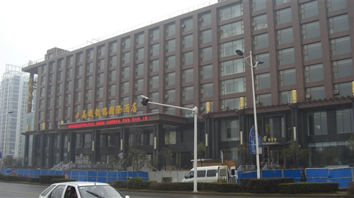 <b>高鐵凱瑞國際大酒店輕質隔墻</b>